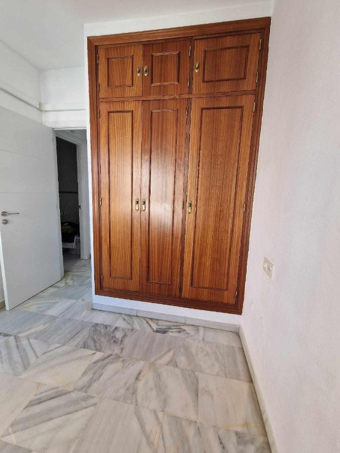 3 Rooms Con Parking Y Terraza En C Marmoles Малага Экстерьер фото
